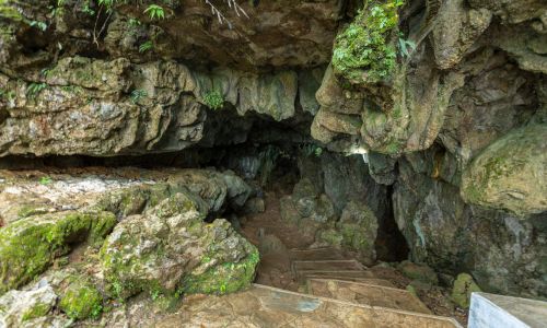 Mawsmai Cave